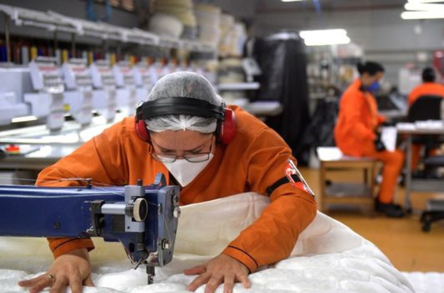 Desde la Cámara Textil afirmaron la disconformidad con "los impuestos vigentes" al trabajador