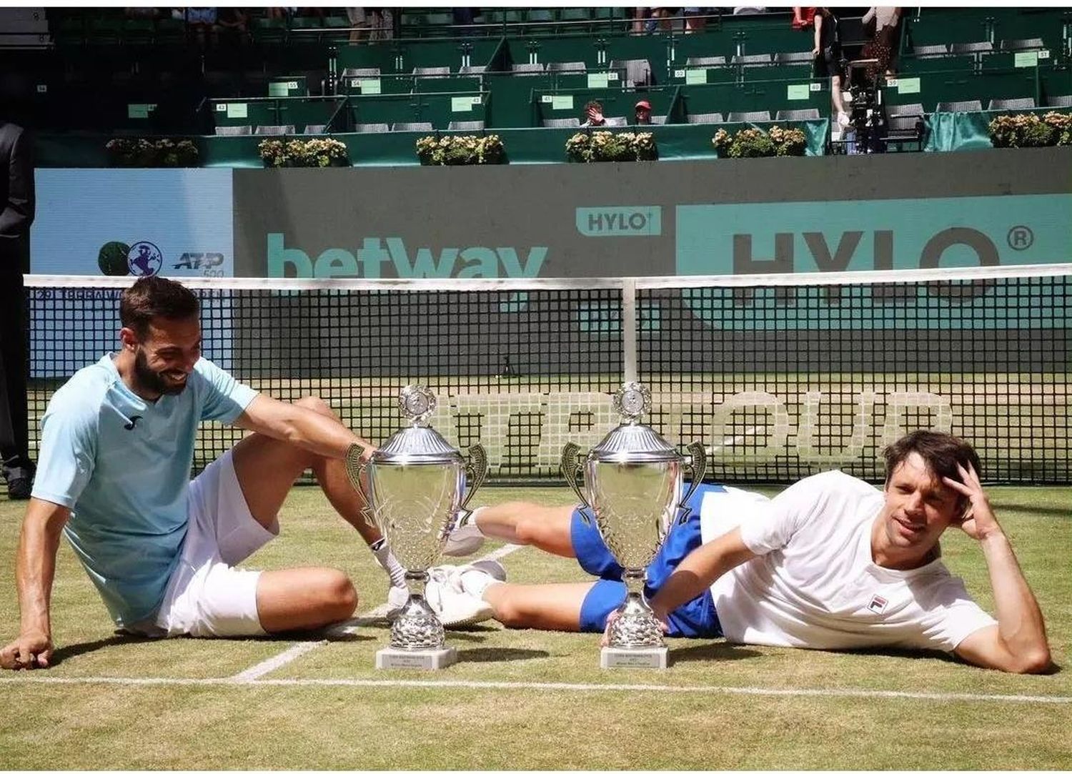 Zeballos y Granollers, cuando ganaron el torneo de Halle, en 2022.