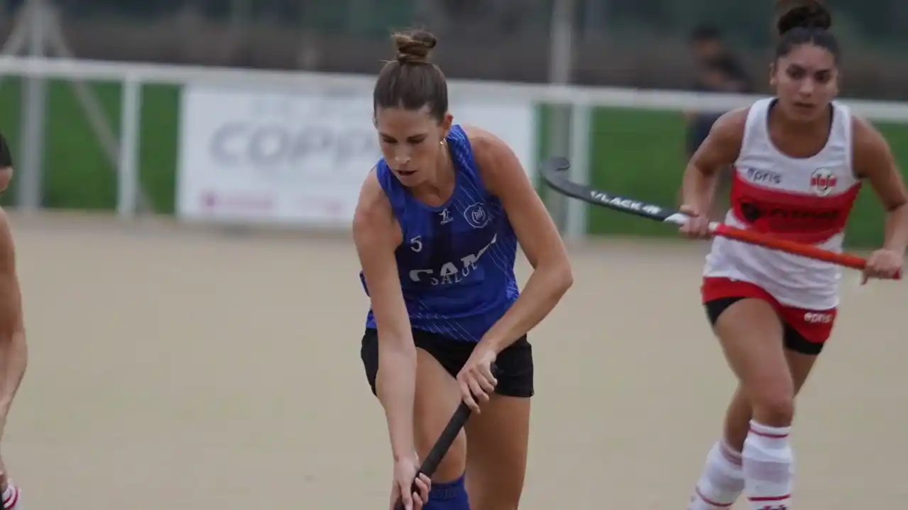 Las pinguinas perdieron en casa.