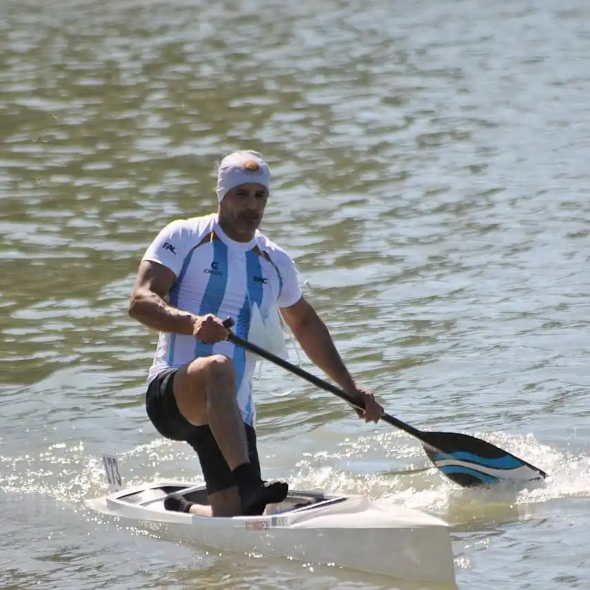 Tito Palacios cerró este jueves su participación en el Mundial de Canotaje en Hungría