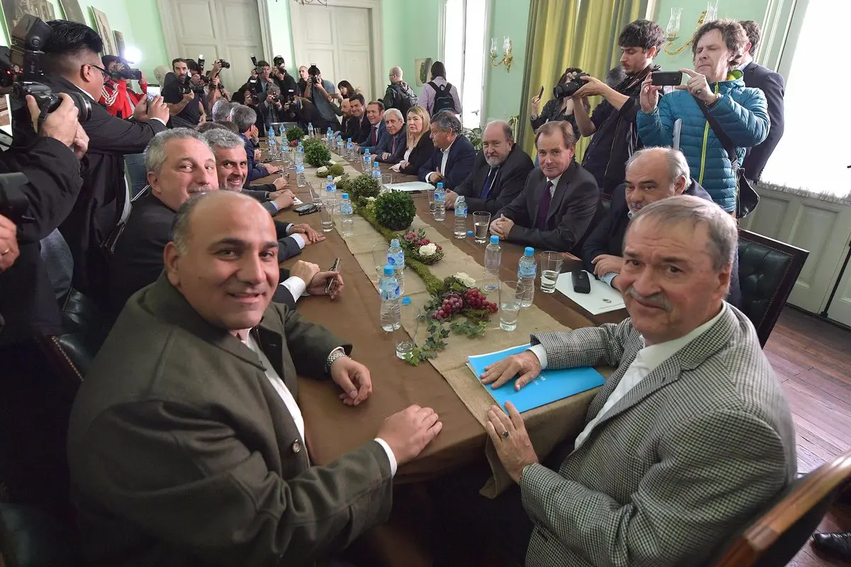 Gobernadores volvieron a rechazar actualización de Fondo del Conurbano y reclaman salida política