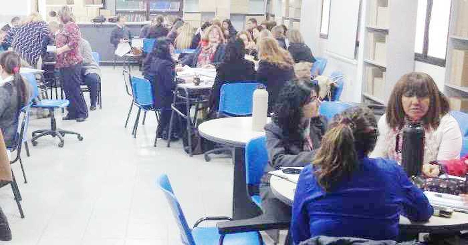 Capacitación para valoradores de Ciencias y Tecnología