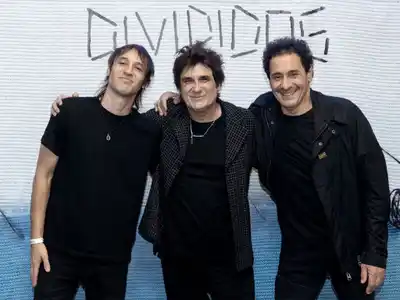 Divididos presentó su nuevo disco.