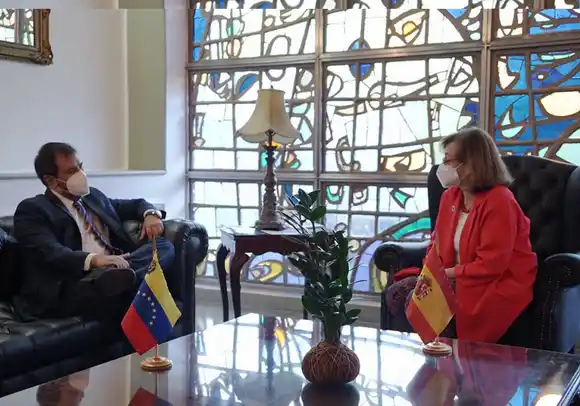 Secretaria de Asuntos Exteriores española se reunirá con funcionarios de Maduro, oposición y empresarios