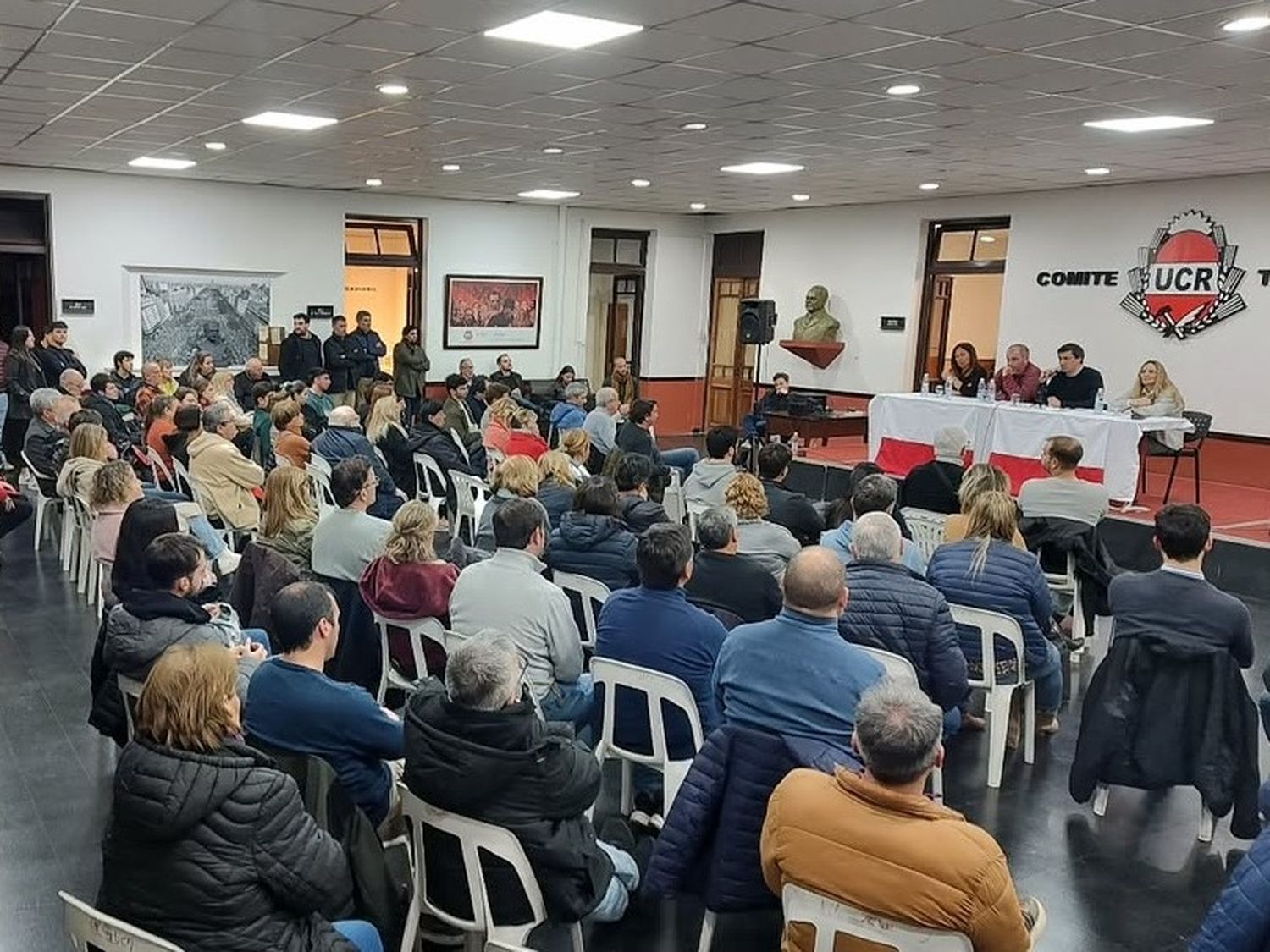 La UCR local ratificó su “fuerte convicción de competir con la lista 3”