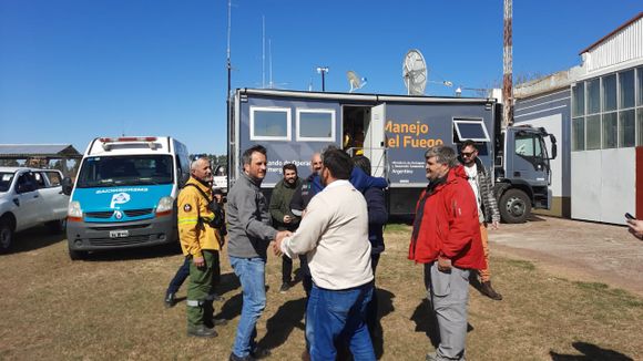 Ecocidio: Juan Cabandié, ministro de Ambiente, recorre el área afectada en San Pedro