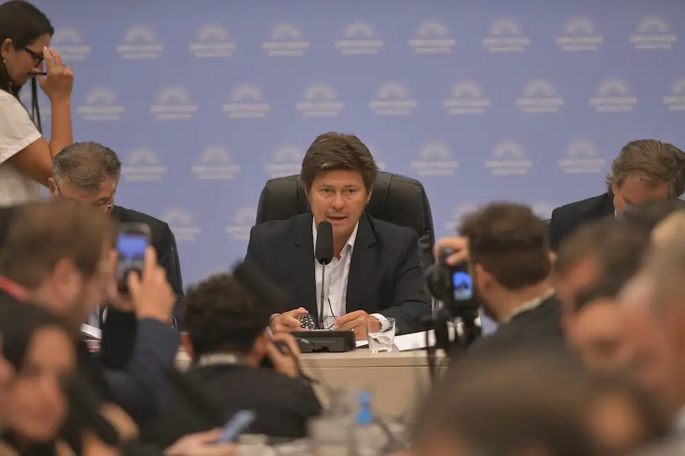 El diputado Lisandro Almirón (LLA)