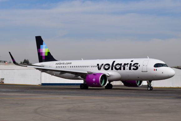 Volaris Adjusts Network, Suspends Monterrey–Denver Flights