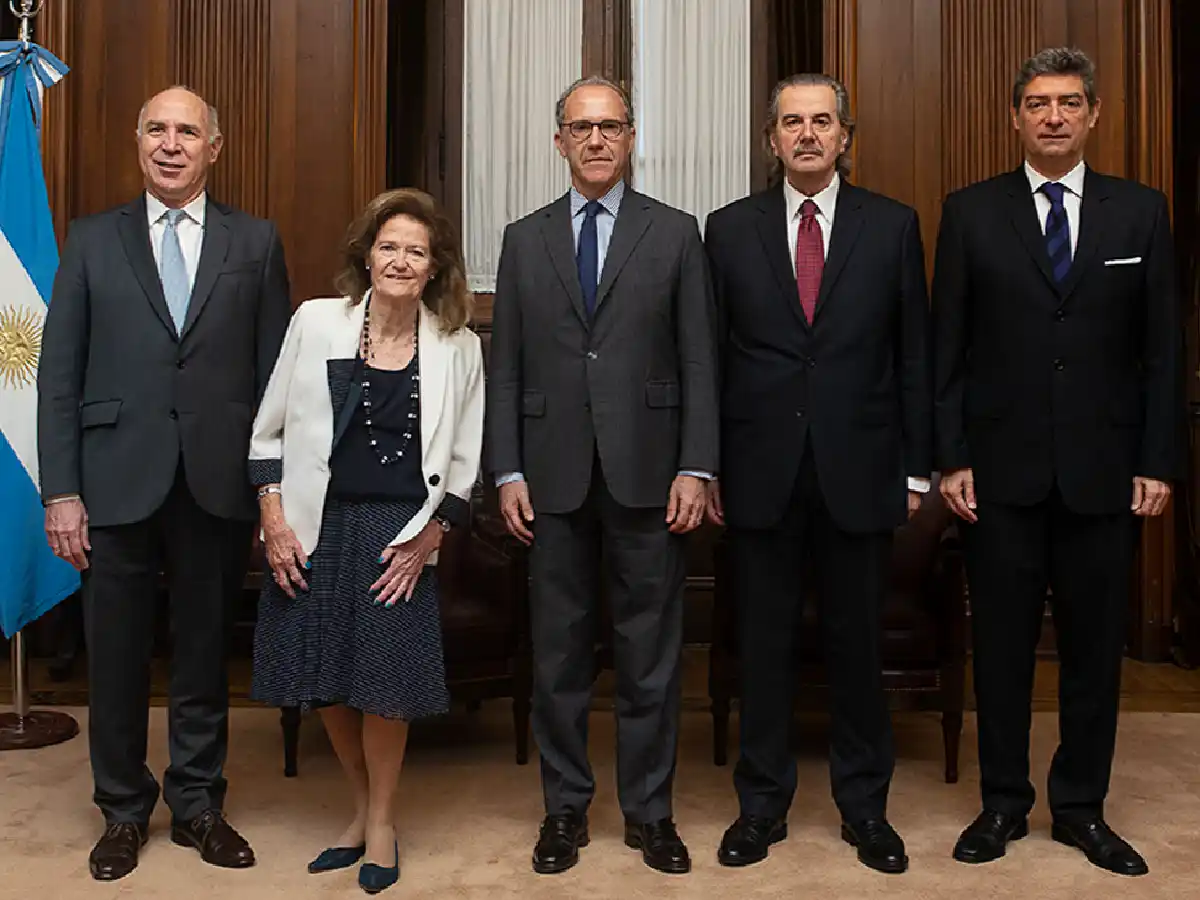 La Corte aclaró que el pedido del expediente no suspende el juicio a Cristina Kirchner