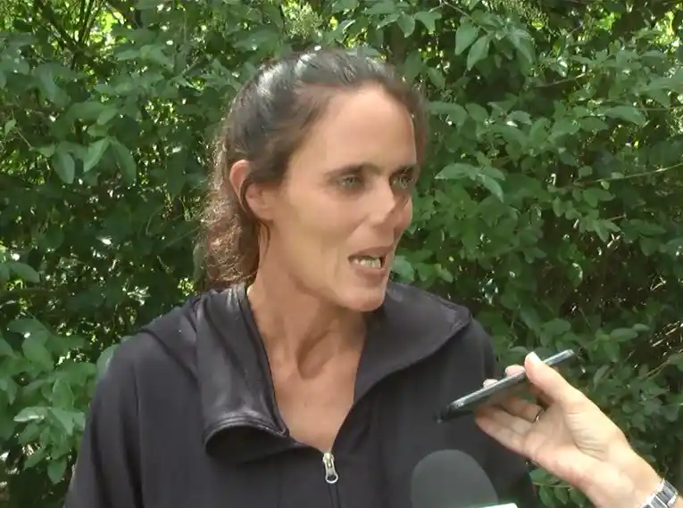 Granja Los Pibes presentó un programa para que madres cursen el secundario