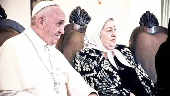 �SQuiero estar cerca de todos los que lloran su partida⬝