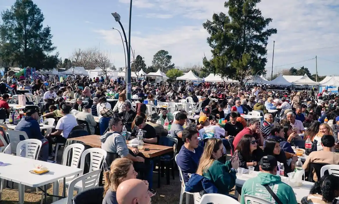 Sabores y tradiciones se reunieron en la octava Fiesta Provincial del Locro