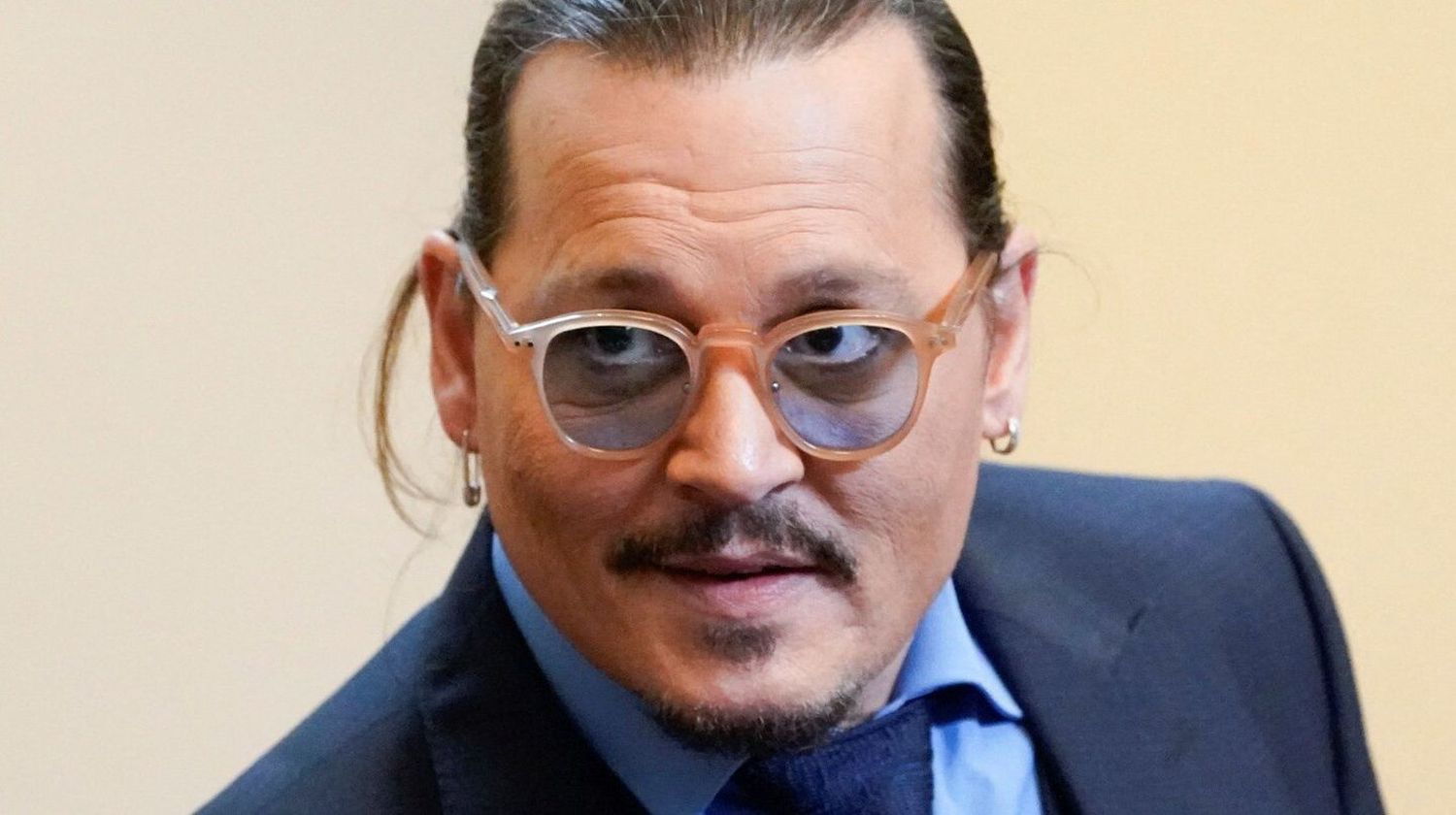 Johnny Depp gastó 25 mil dólares en un cuadro de Kate Middleton embarazada y desnuda