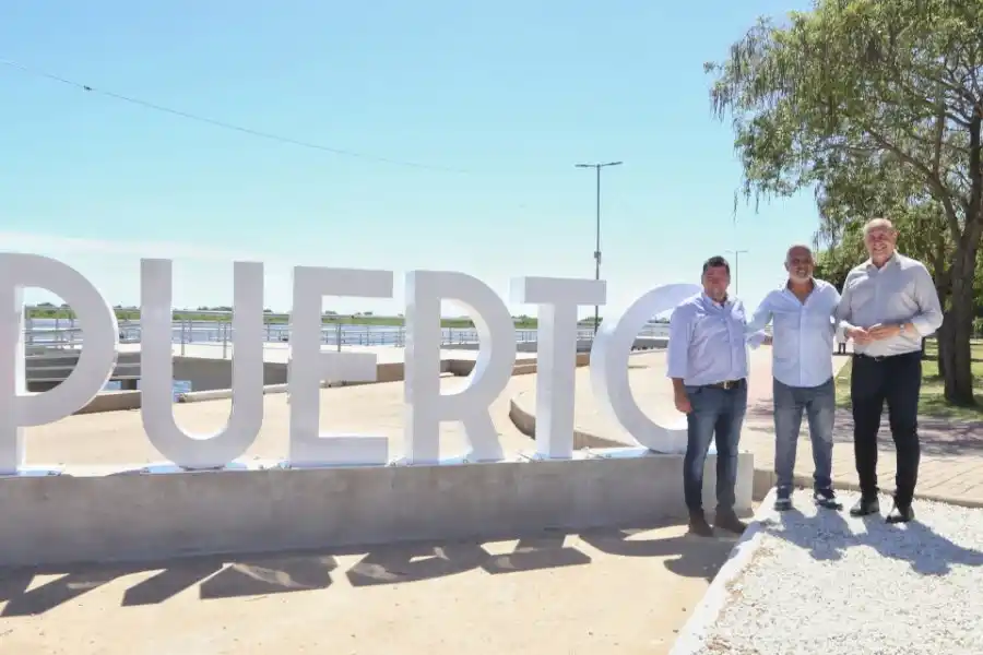 Perotti inauguró el nuevo Paseo Costero en Villa Constitución