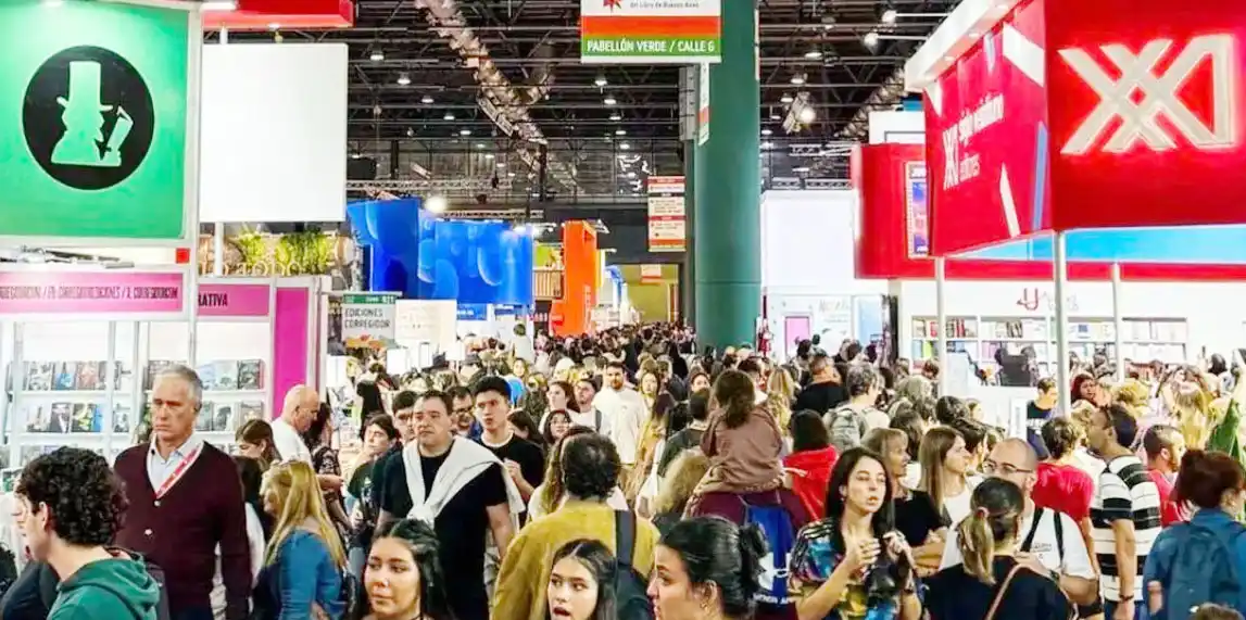 La Feria del Libro celebra 50 años con una edición atravesada por la memoria y el futuro