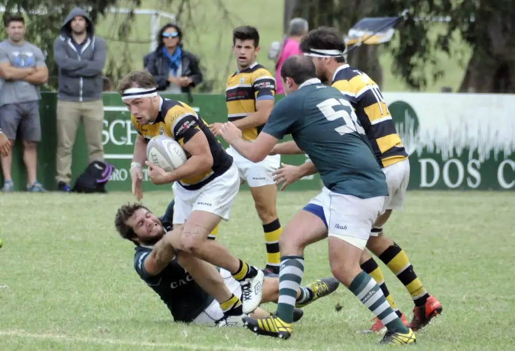 Uncas hizo prevalecer su solidez ante Los Cardos