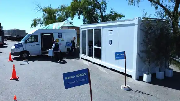 Aduana instaló un escáner en el Puente Victoria-Rosario