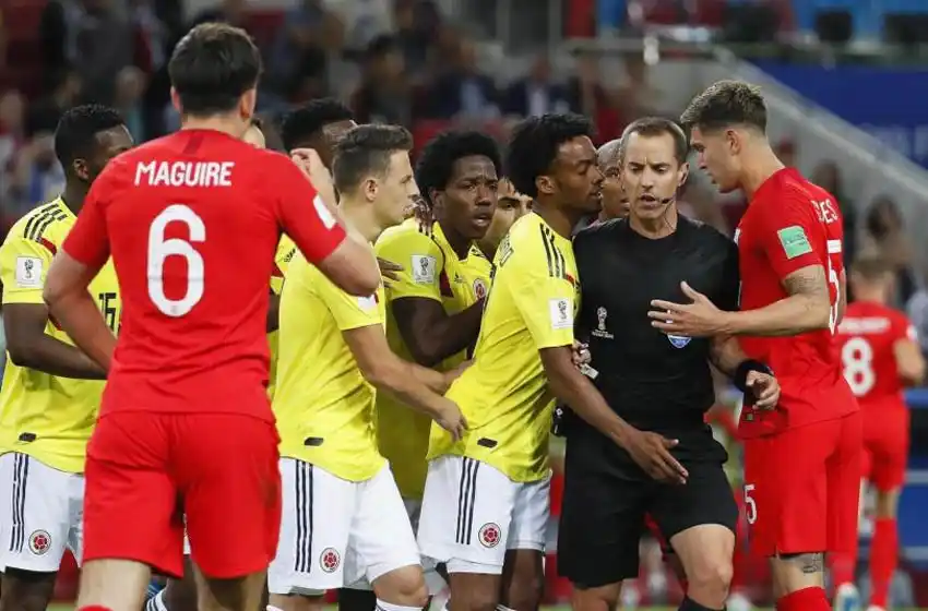 Los hinchas colombianos piden la revisión del partido con Inglaterra