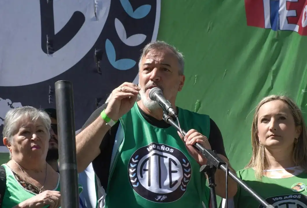 La decisión se tomó tras un plenario que reunió a seccionales de todo el país y fue encabezado por su titular, Rodolfo Aguiar.