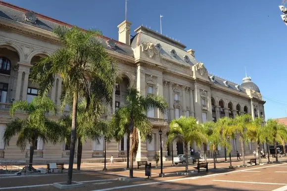 ATE y Upcn exigieron "una propuesta salarial que tenga en cuenta la necesidad de los trabajadores"