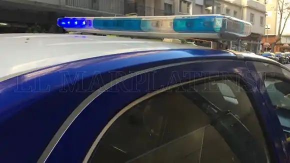 Armados y a plena luz del día, motochorros le robaron a una madre y su hija