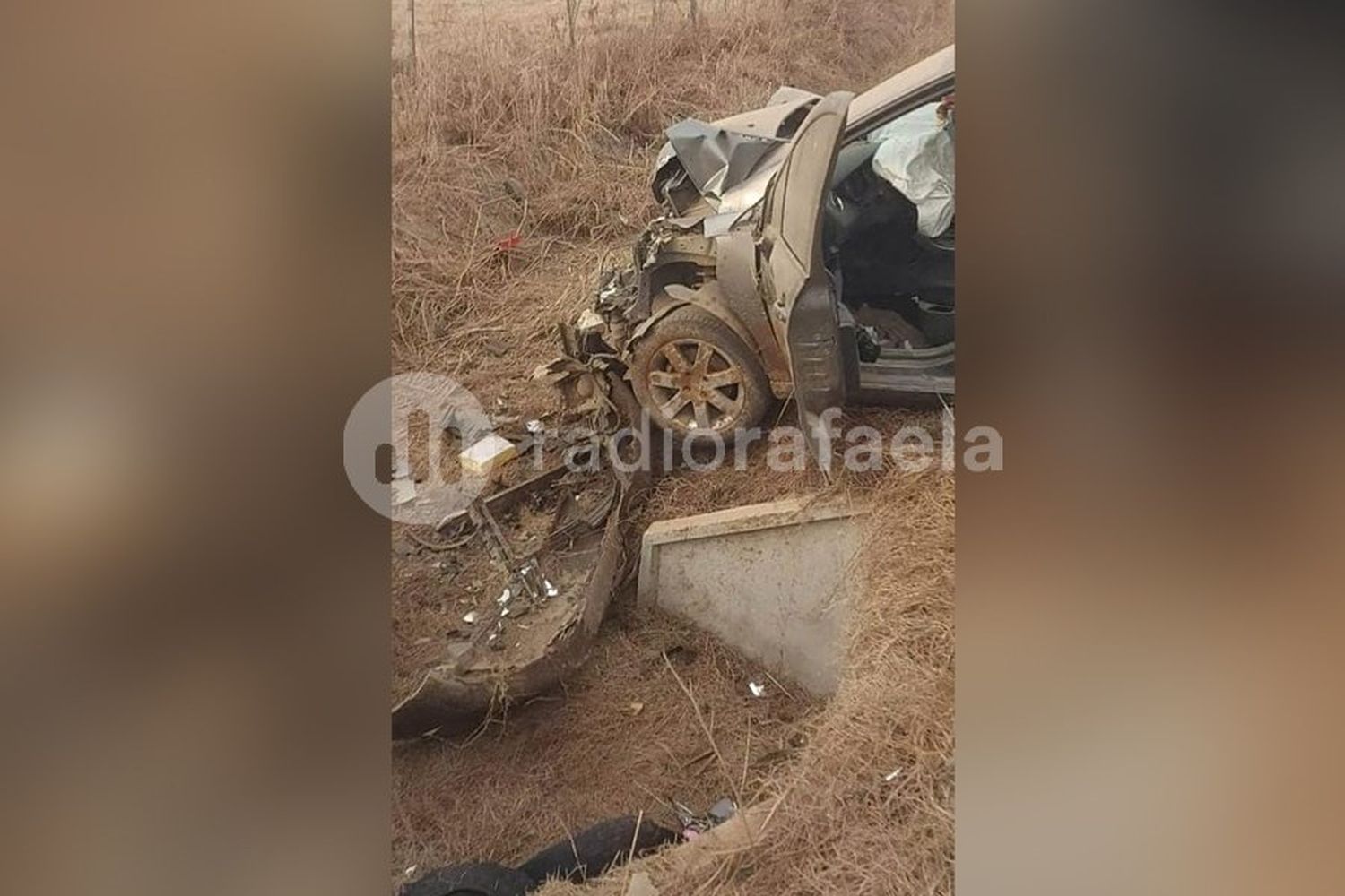 Un fuerte choque frontal en zona rural de la región terminó con varias personas hospitalizadas en Sunchales