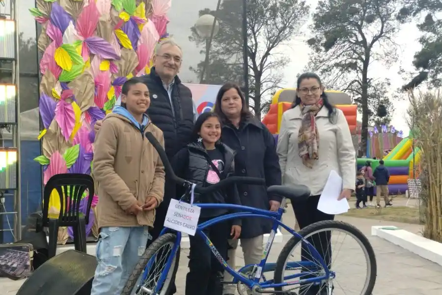 Calvo acompaña las Fiestas Patronales del Departamento