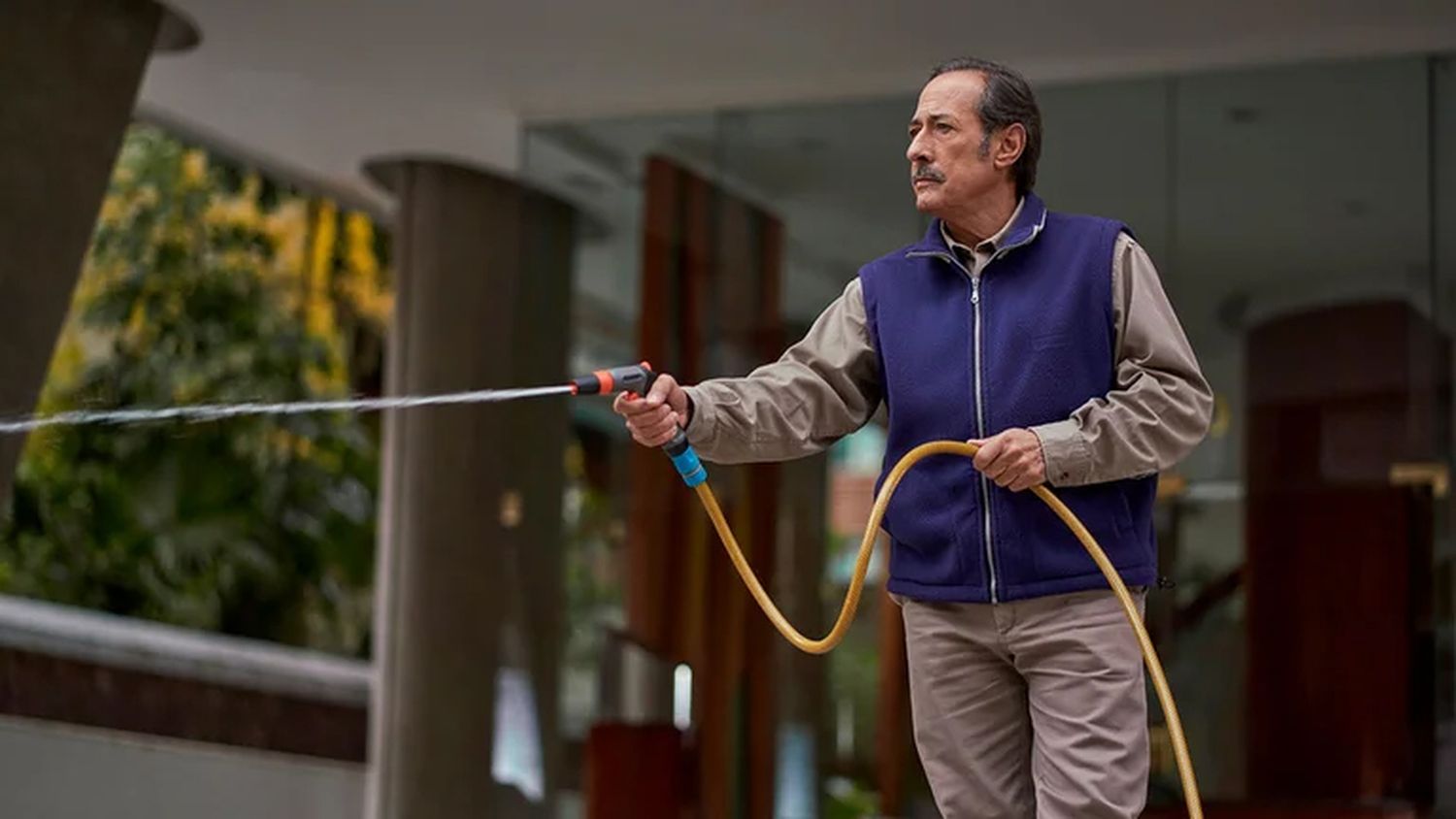 La Agrupación de Encargados volvió a apuntar contra Guillermo Francella: «Nos está cargando»