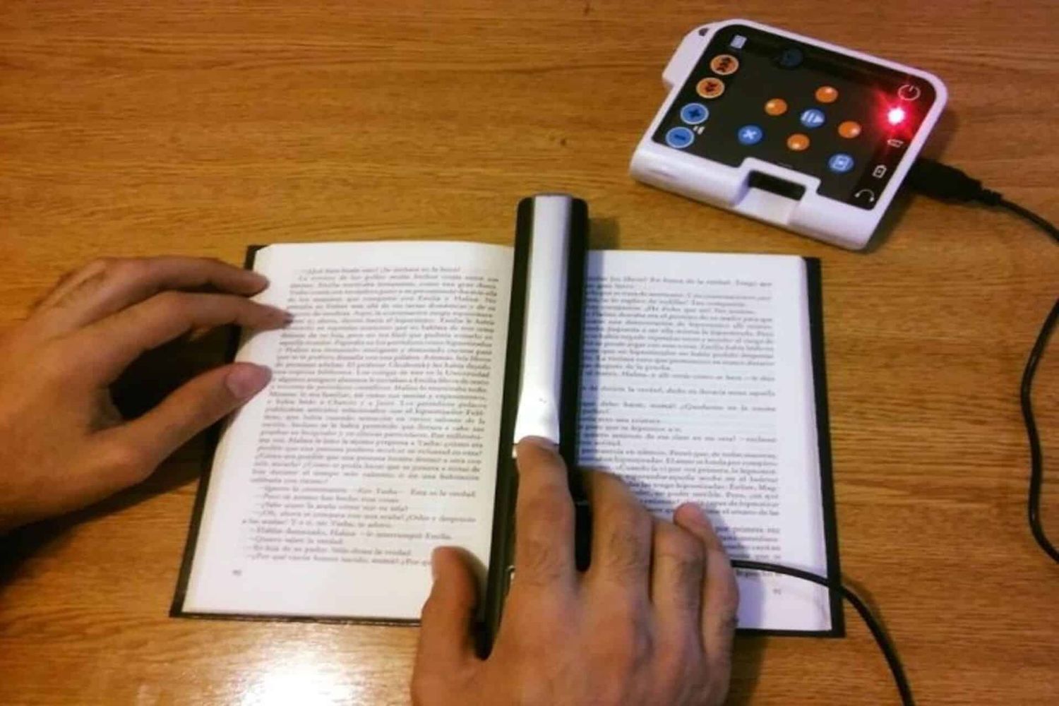 Estudiantes con discapacidad visual podrán acceder a un dispositivo de lectura