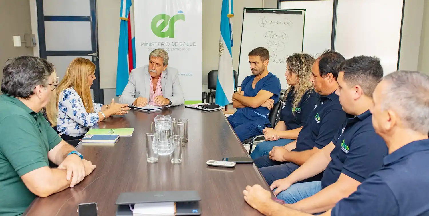 Autoridades de salud se reunieron con representantes de los trabajadores de ese campo