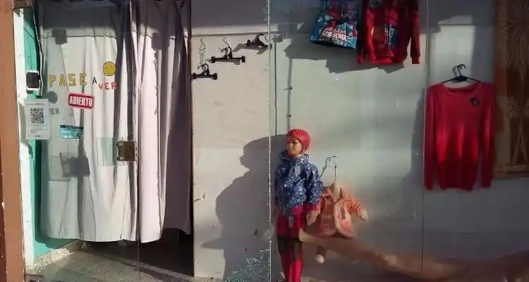 Comercio desvalijado
