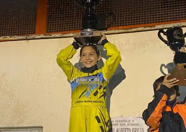 Jóvenes que hacen historia: Son de San Martín y con 10 y 12 años triunfan en el mundo del karting
