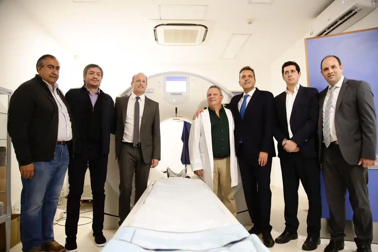 Lomas de Zamora: Insaurralde inaugura finalización del Hospital de Llavallol, junto a Massa y Máximo Kirchner