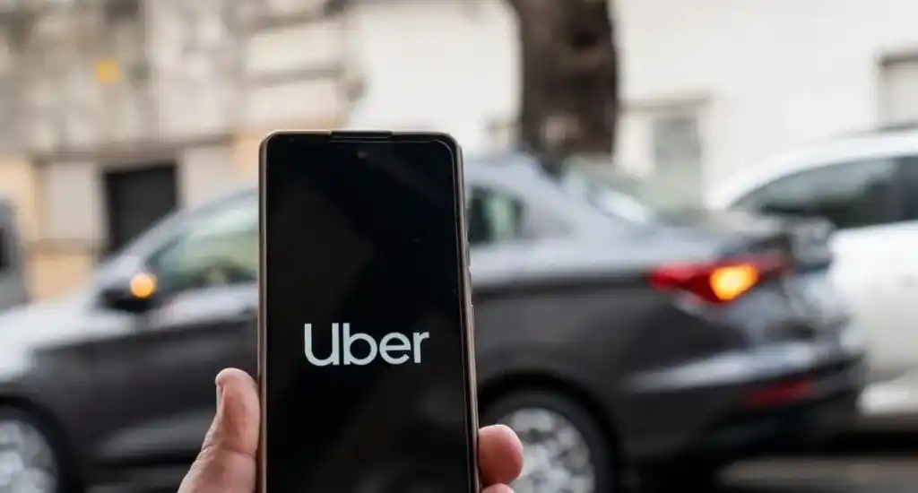 Estarán disponibles servicios de movilidad como UberX y Uber Moto.