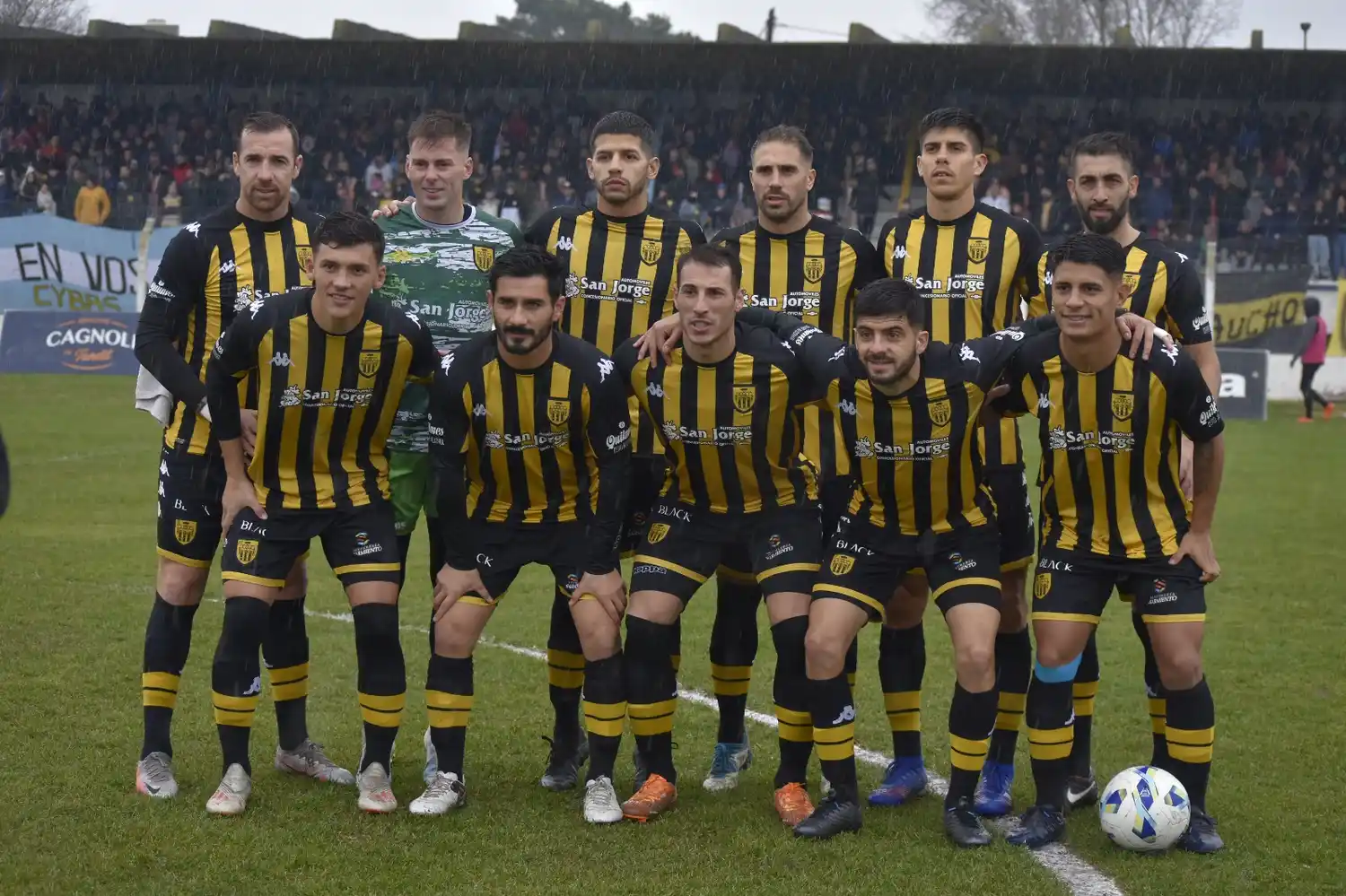 FOTO PRENSA SANTAMARINA La formación de Santamarina, en el San Martín.