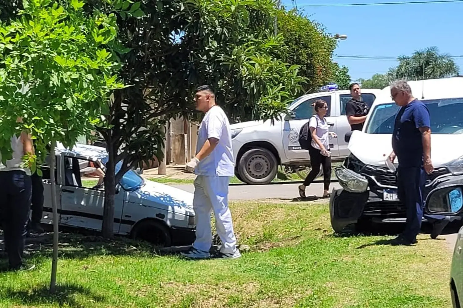 El accidente ocurrió a pocas cuadras del paso a nivel de la escuela 10.