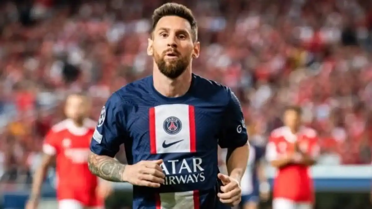 ¡PSG TIRÓ LA TOALLA! Oficializó el adiós de Messi, quien no se salvó de soberana pitada en París