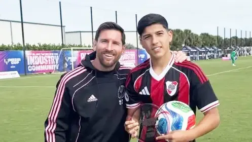 Bruno Cabral, la joya de River que la rompió en la Messi Cup y despertó interés en Europa
