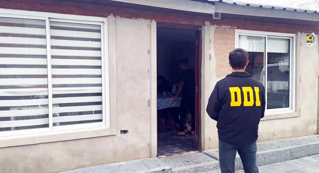 Le dijeron que tenían secuestrado a su hijo y le exigieron dinero