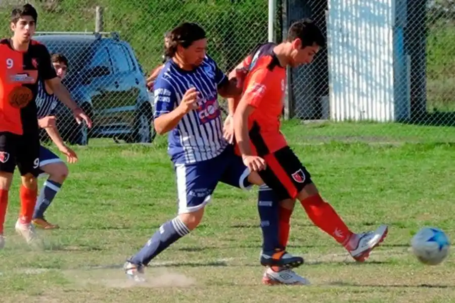 Segundo ascenso: Sportivo Larroque metió un pie adentro de la Divisional A