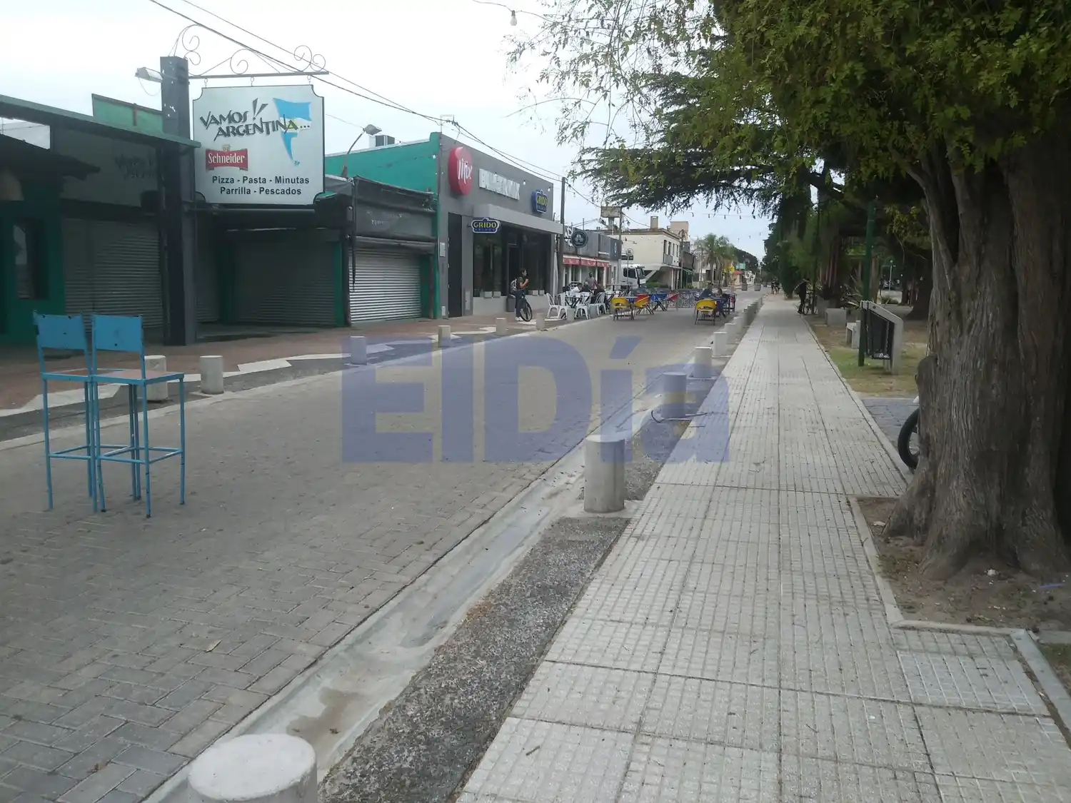 Se suman más comerciantes al reclamo por la Costanera Peatonal: "Es como estar en Fase 1"