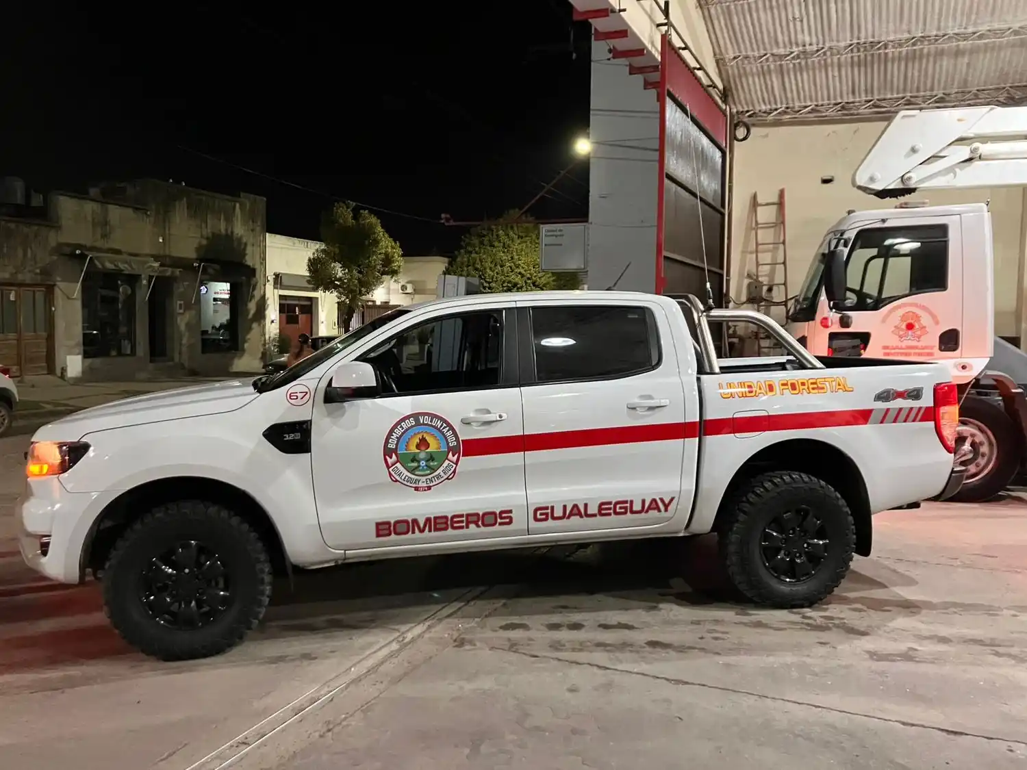 El flamante vehículo adquirido por la institución bomberil de Gualeguay.