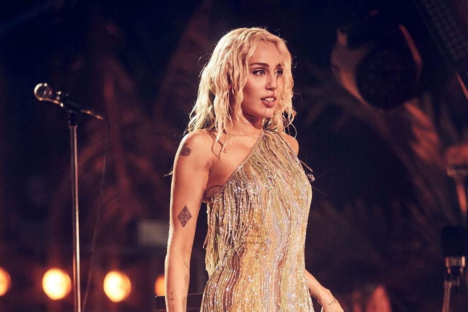 Miley Cyrus acompaña el lanzamiento de su nuevo disco con un especial televisivo por Disney+