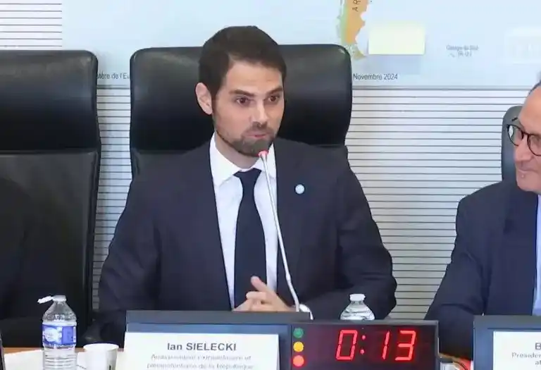 El embajador argentino en Francia pidió que corrijan un mapa que mostraba a las Malvinas como británicas