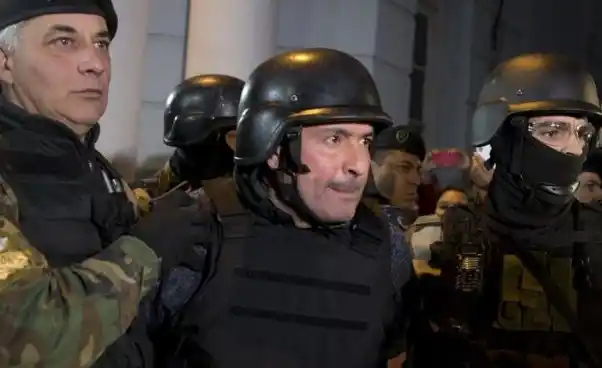 Trasladan a José López a Jujuy en medio de un amplio operativo