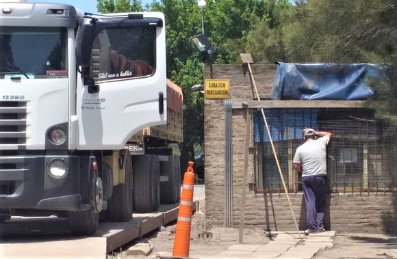 Escándalo de la balanza: archivaron la causa por el robo pero investigarán al Gobierno por los manejos de ese dinero