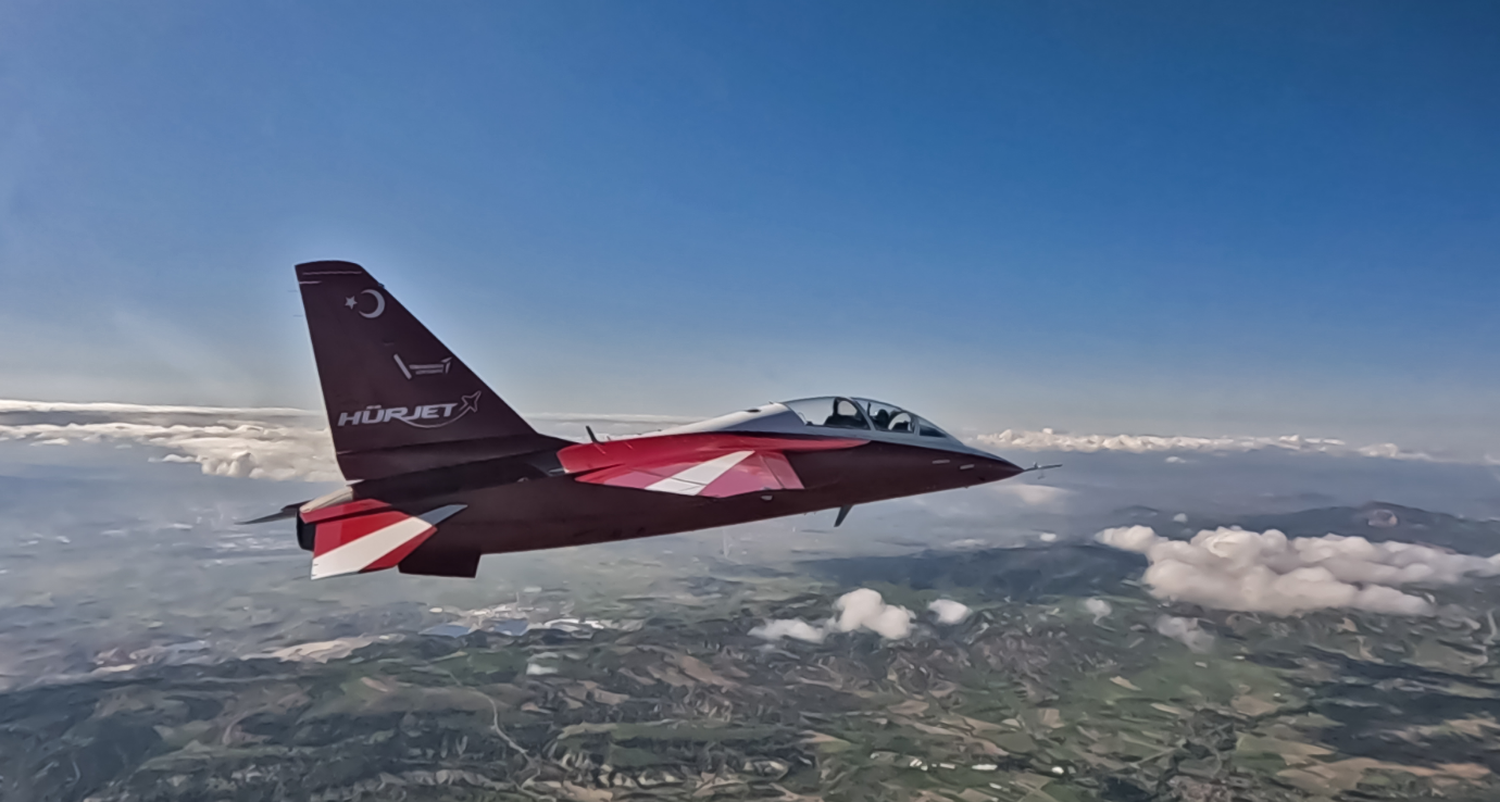 Turkish advanced trainer HÜRJET breaks the sound barrier for the first time in tests