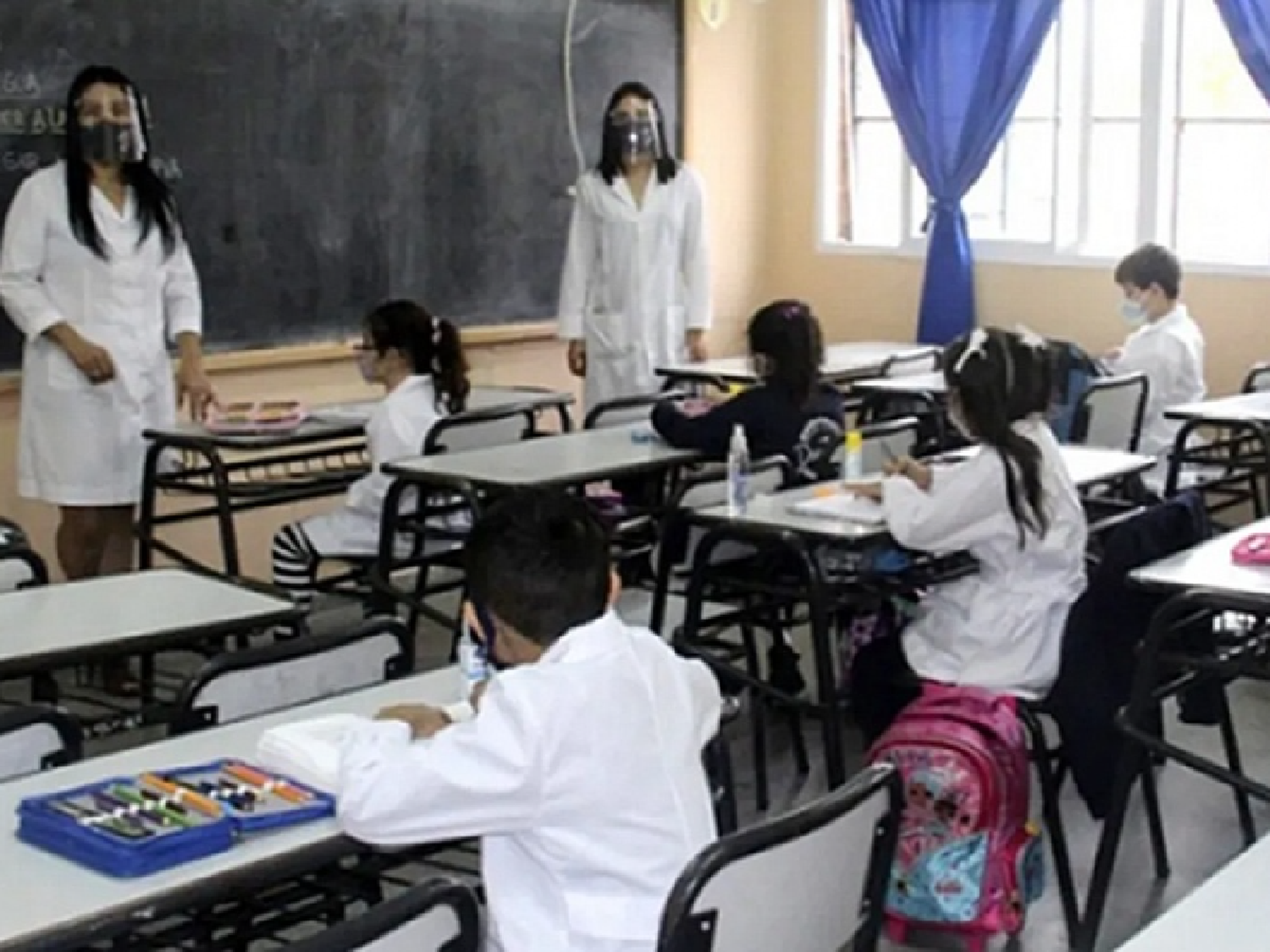 JxC y Avanza Libertad buscan ahora prohibir el lenguaje inclusivo en las escuelas bonaerenses