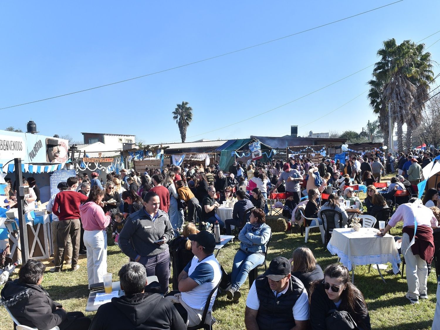 Con una gran fiesta popular, Pueblo Belgrano celebra el Día de la Bandera