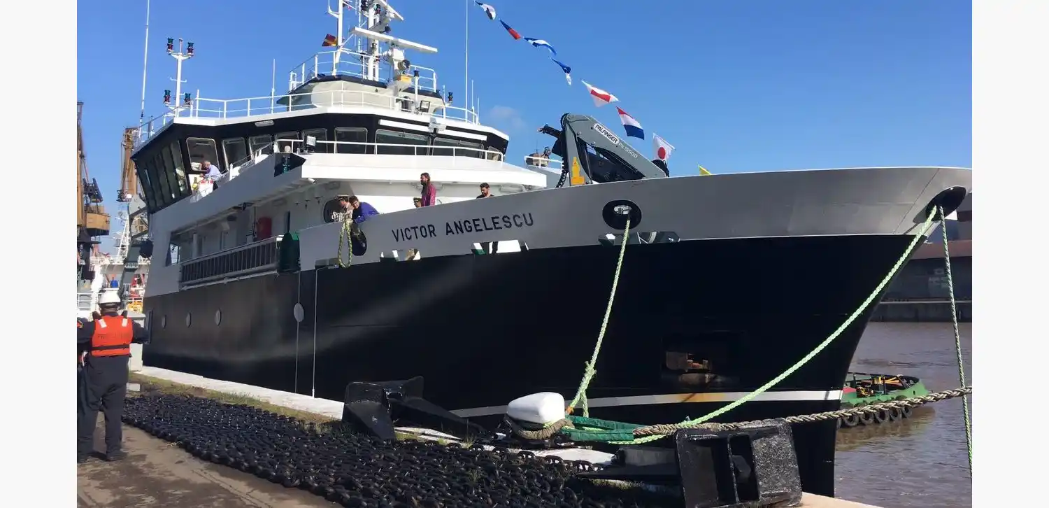 El nuevo buque del Inidep arribó al puerto de Buenos Aires